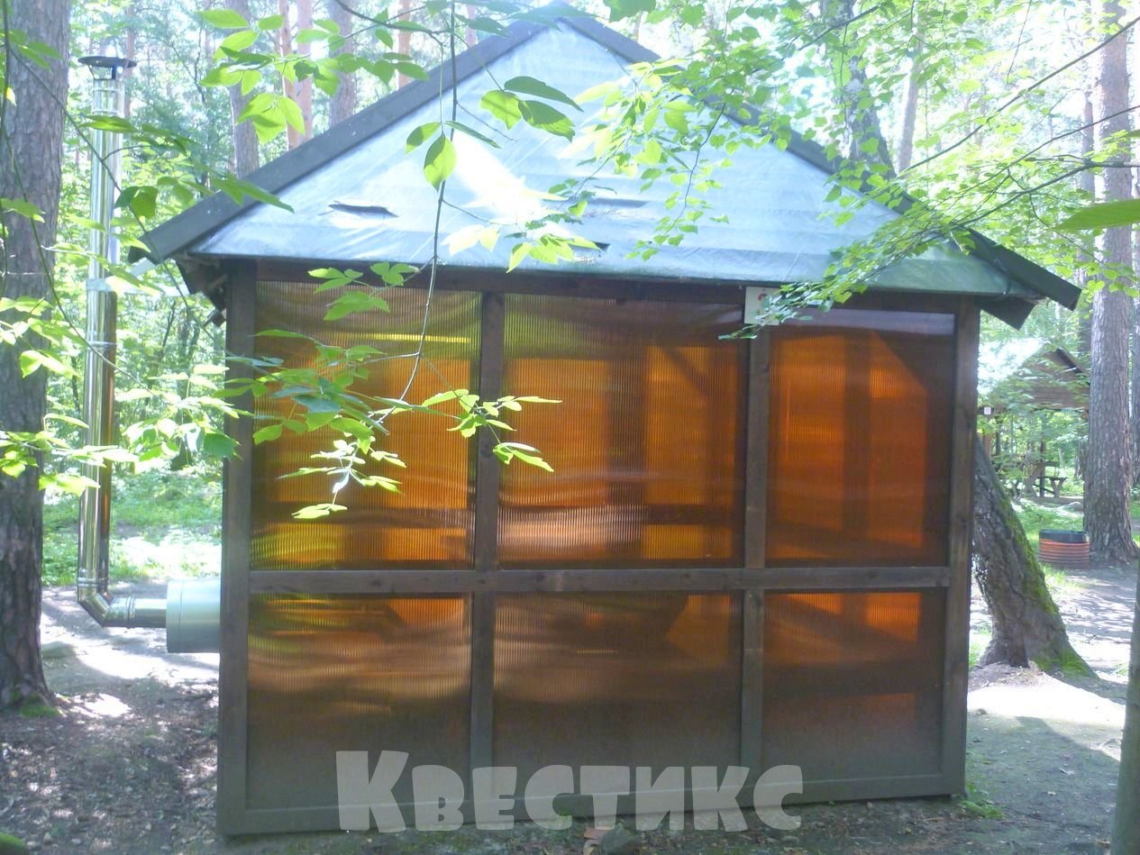 Беседка № 3 парк отдыха каменный пляж на озере Шарташ