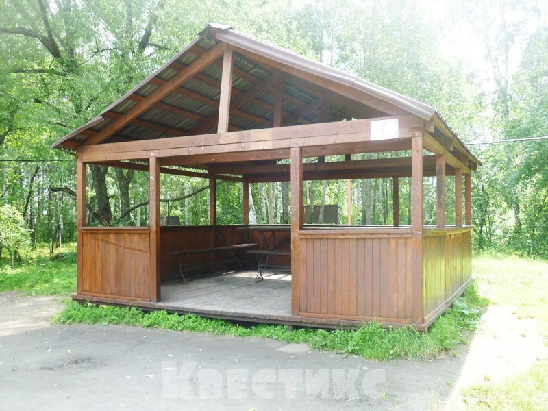 Беседка для летнего отдыха с детьми