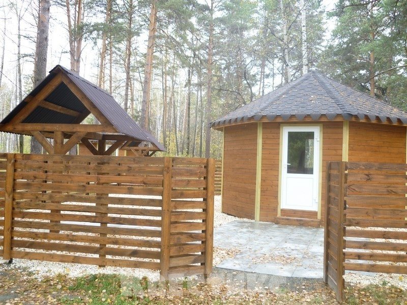 Беседки в парке Победа
